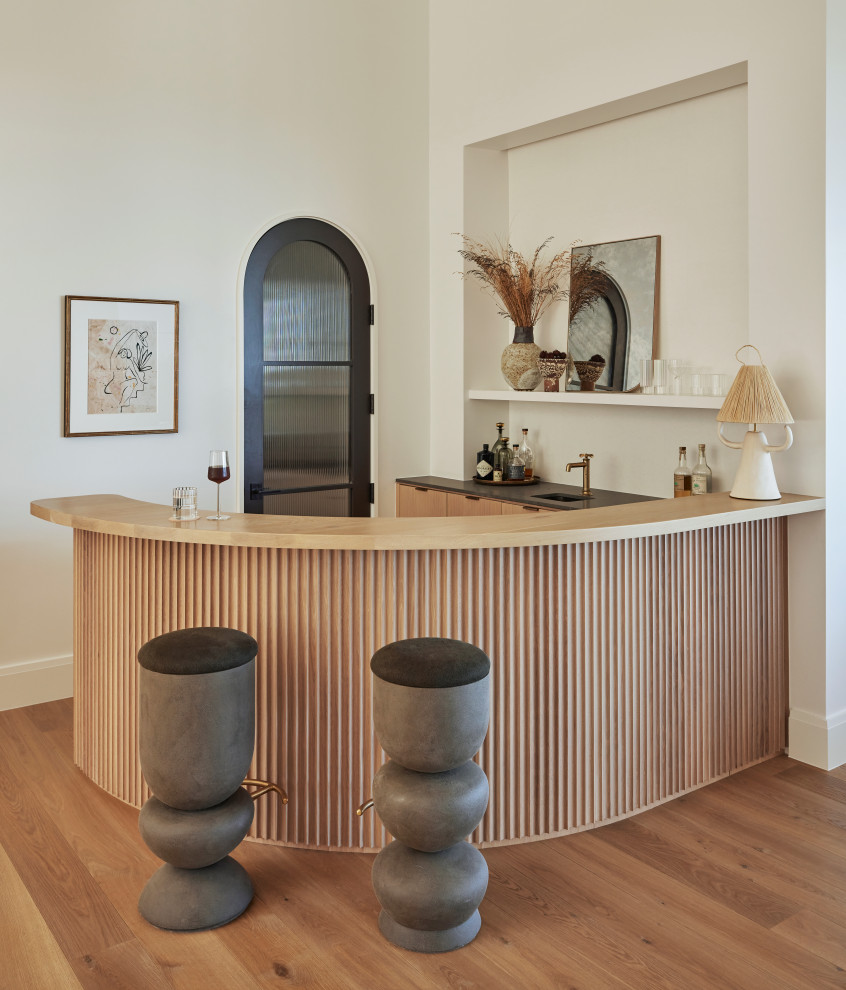 Westlake Skyline - Transitional - Home Bar - Austin - by Risher Martin ...