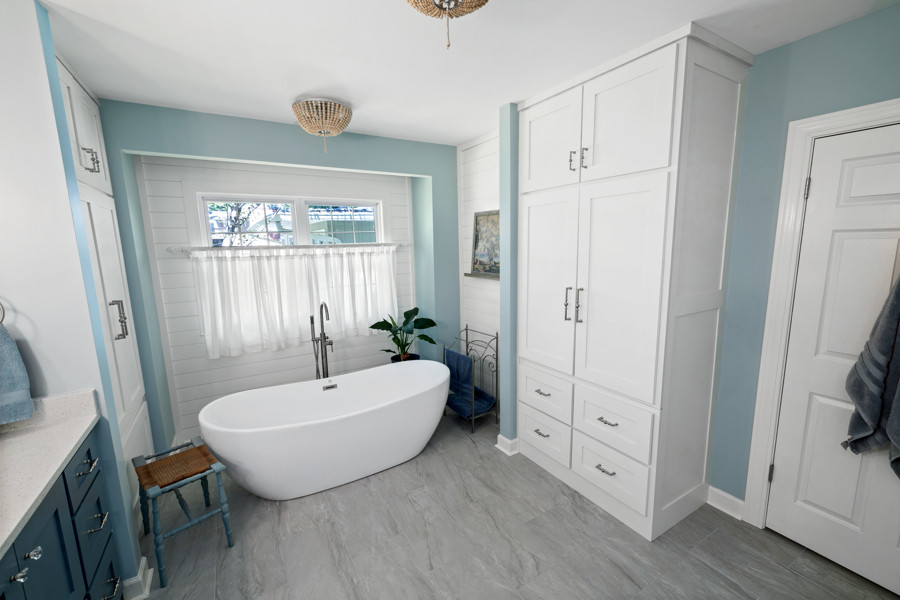 Green View Master Bath
