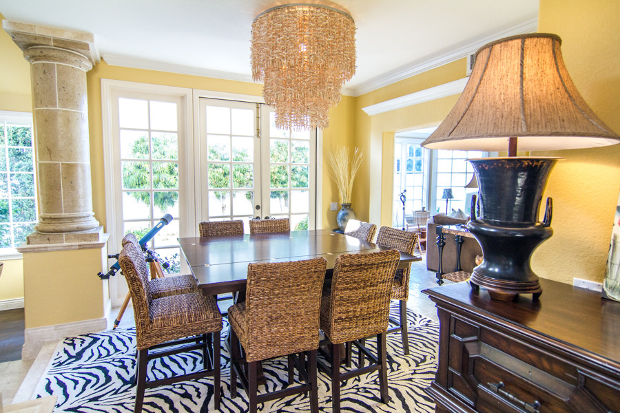 Inspiration for an eclectic dining room in Orange County.