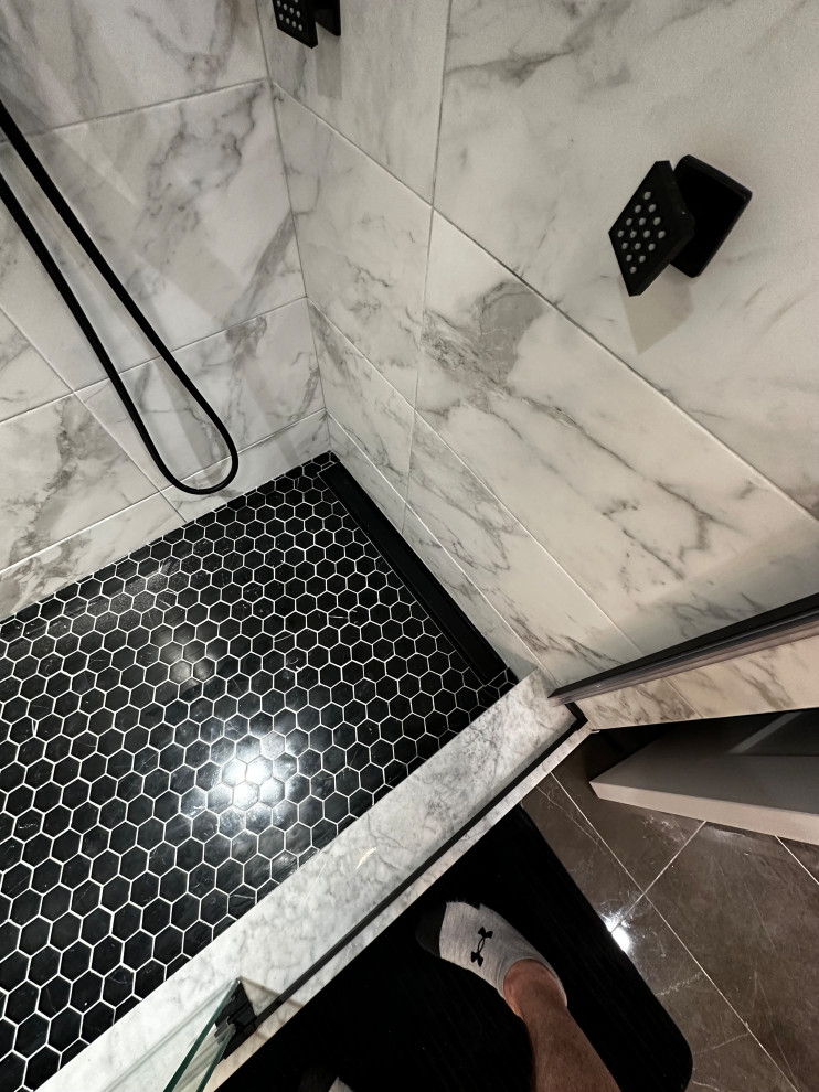 Largie Road - Modern Basement Bathroom - Dutton, ON
