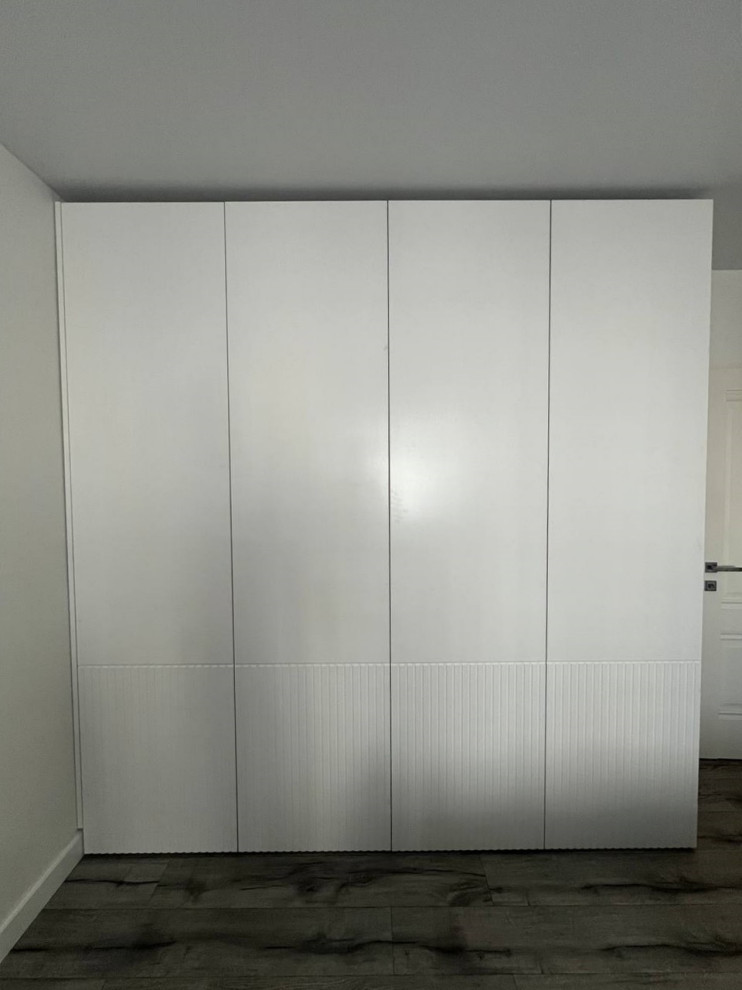 Стильный шкаф (сборка в деталях)