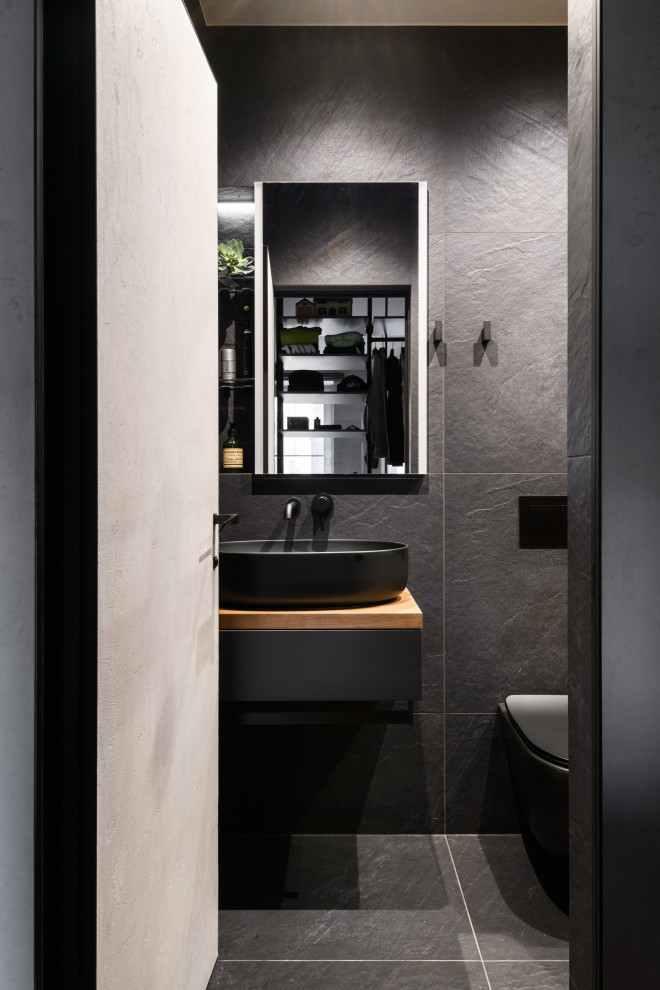 Трехкомнатная квартира с санузлом при спальне