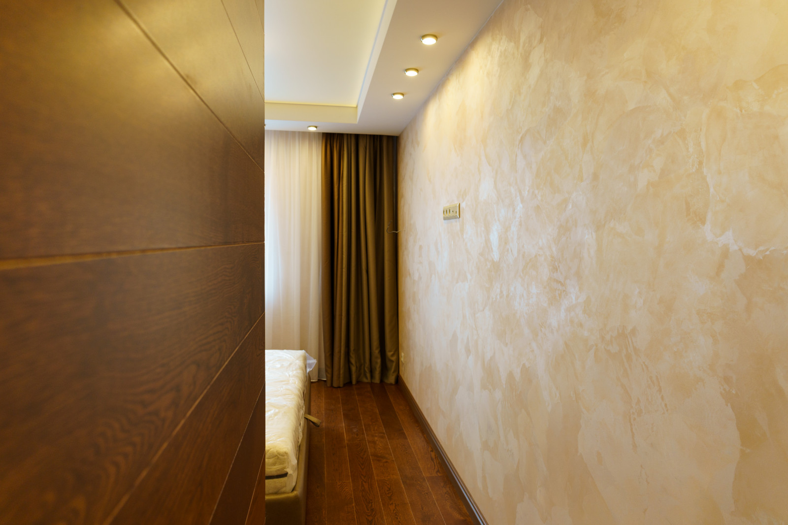 Дизайнерский ремонт квартиры 104 м² в ЖК «Пироговская Ривьера»