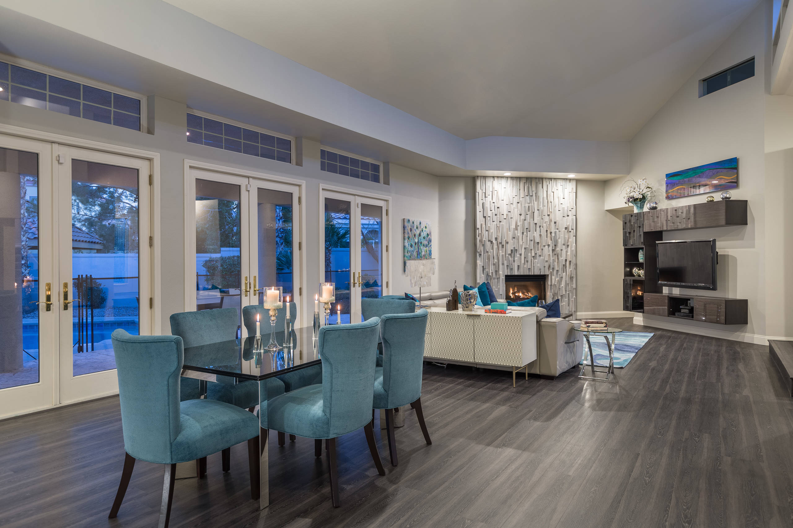 Contemporary Living & Dining Space