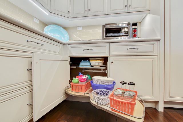 Schultz - Rancho Cucamonga, CA transitional-kitchen