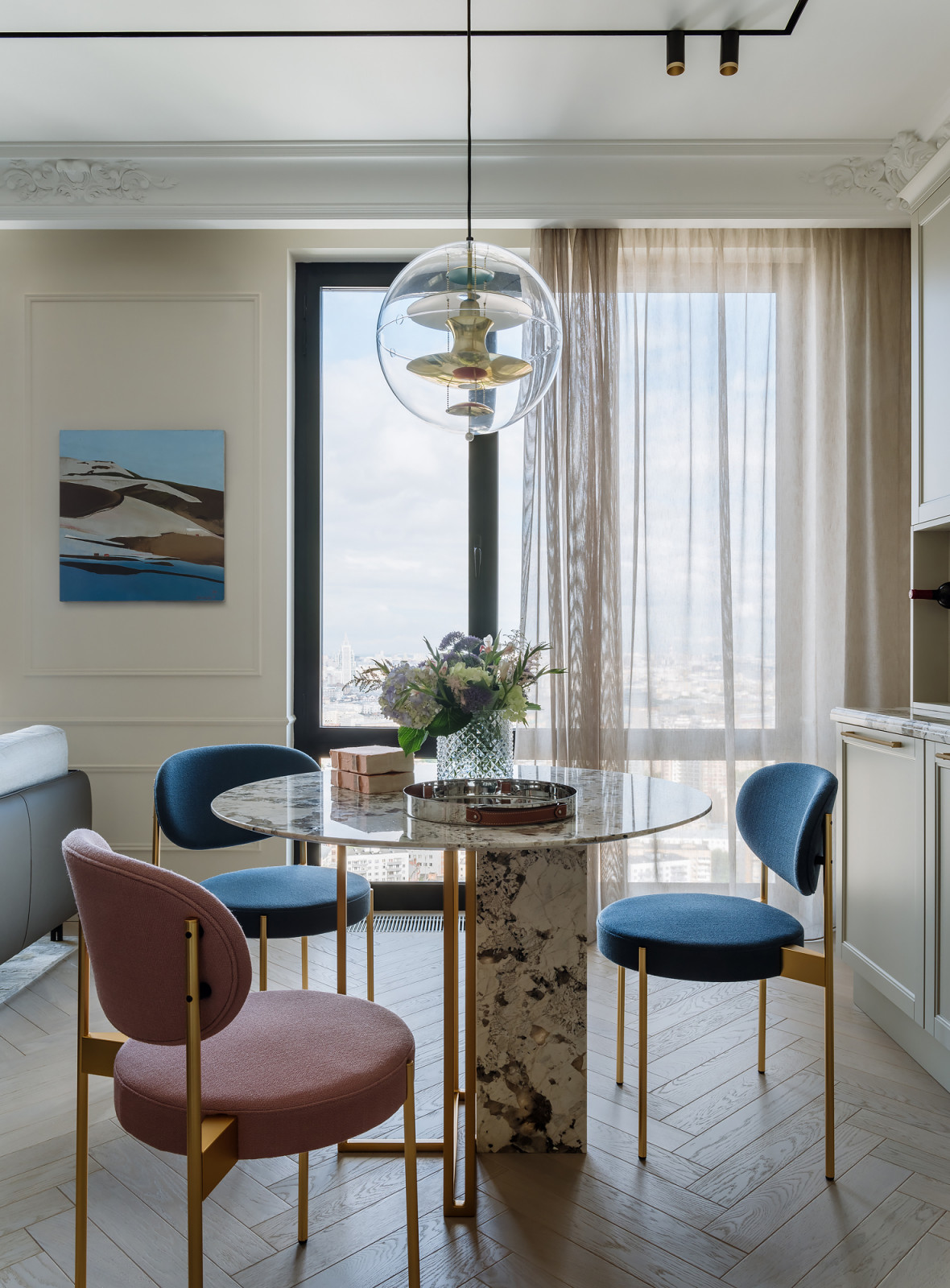 Французская классика в современной интерпретации