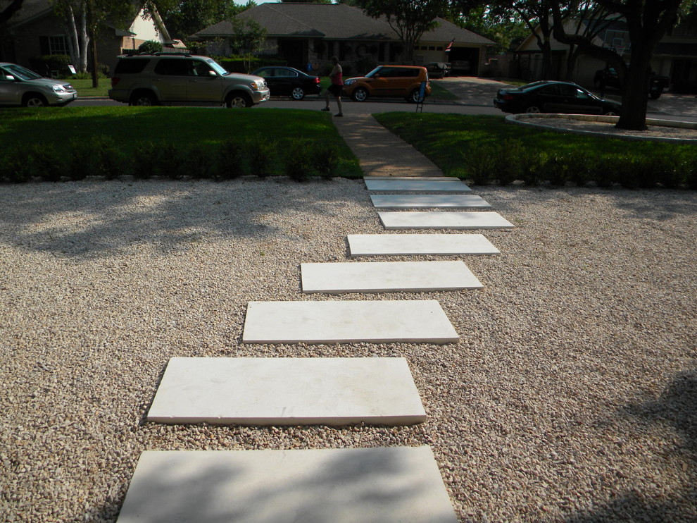 Simple front and side yards