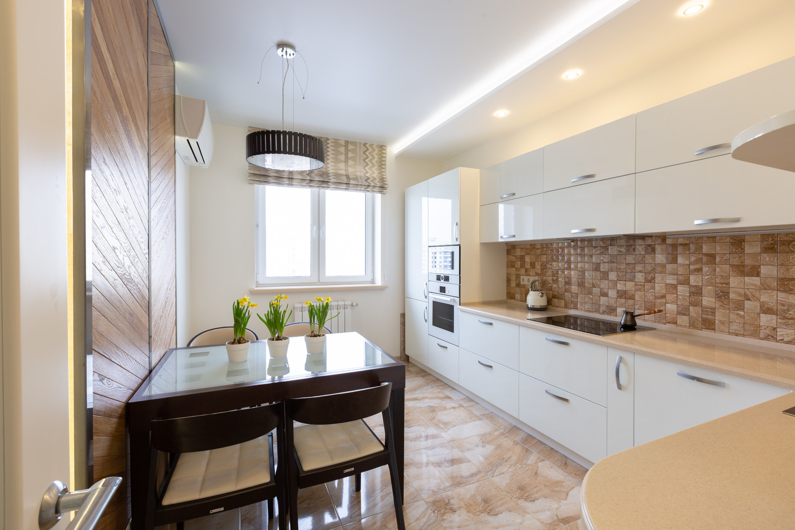 Реализованный проект "Квартира в полосатом доме на Академика  Янгеля"