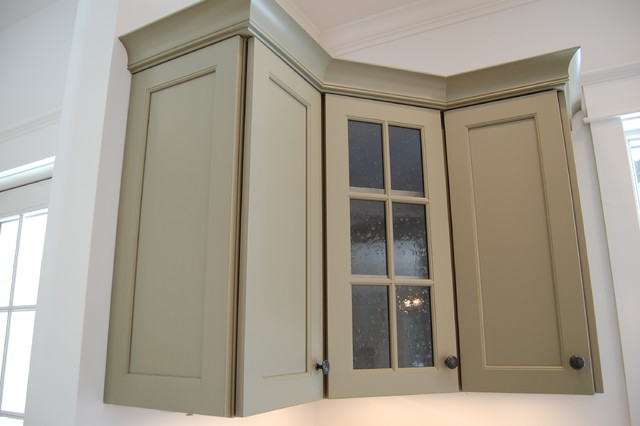 Transitional Kitchen and Bath lantlig-koek
