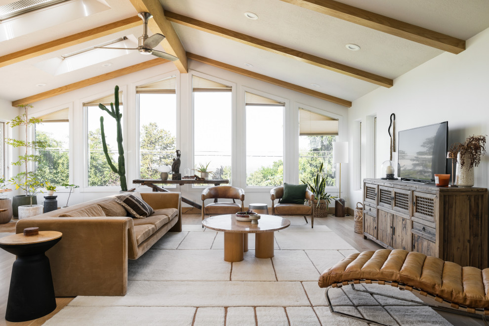 Example of a 1950s living room design in Salt Lake City