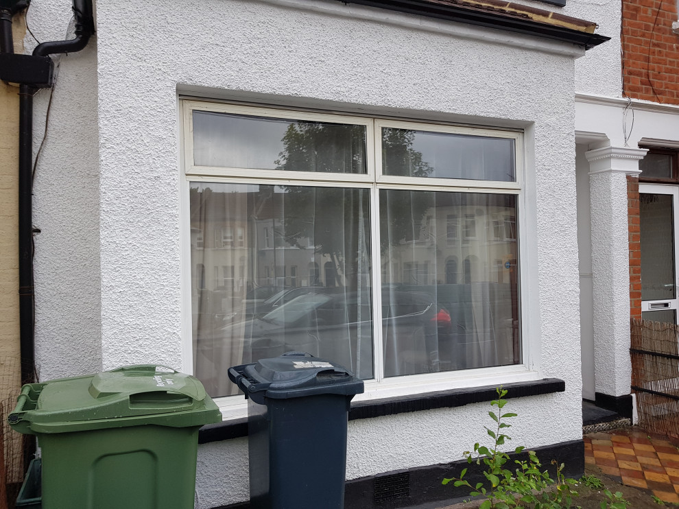 Replacing original features to period property + new timber sash windows