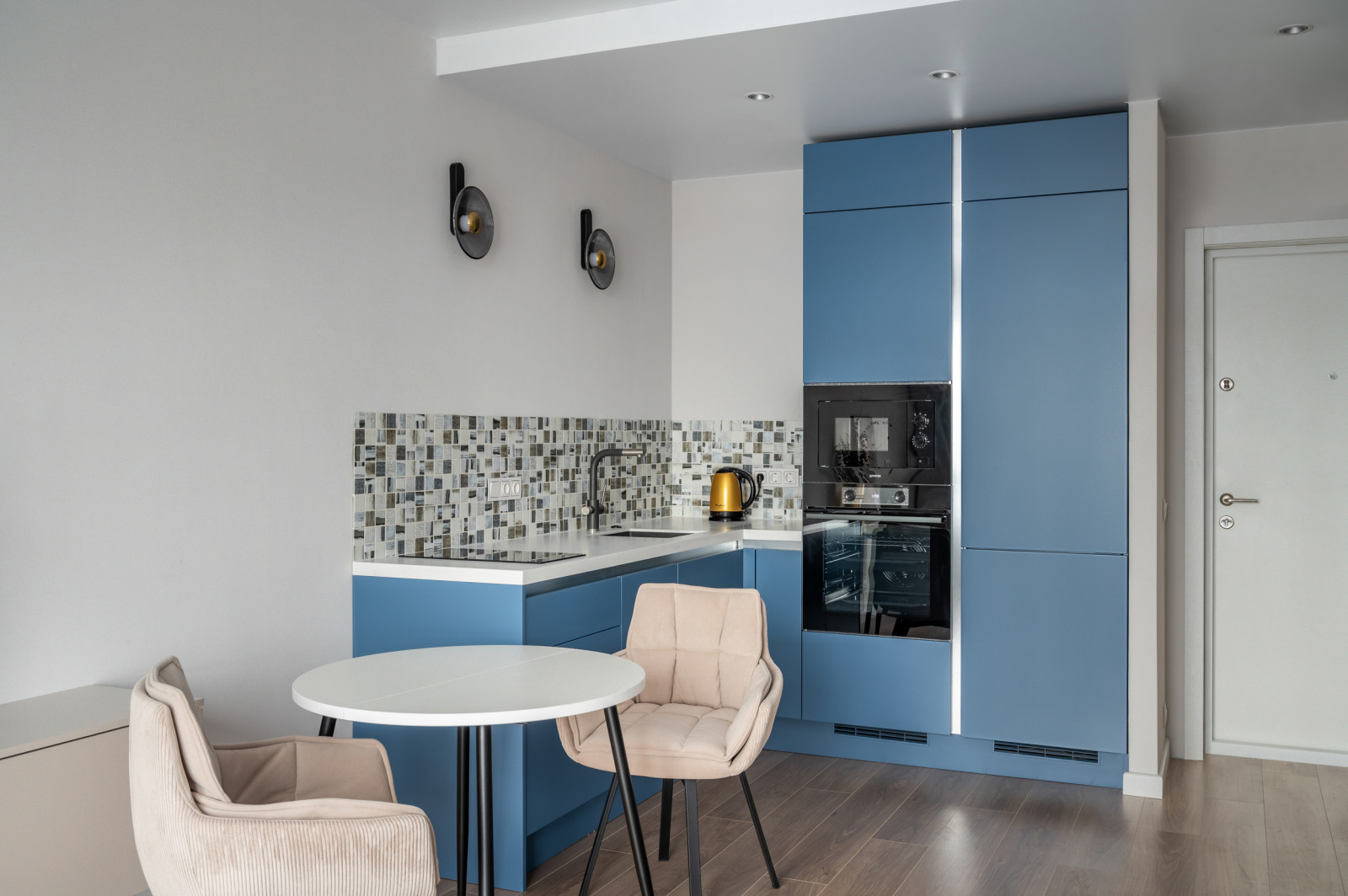 оттенки синего