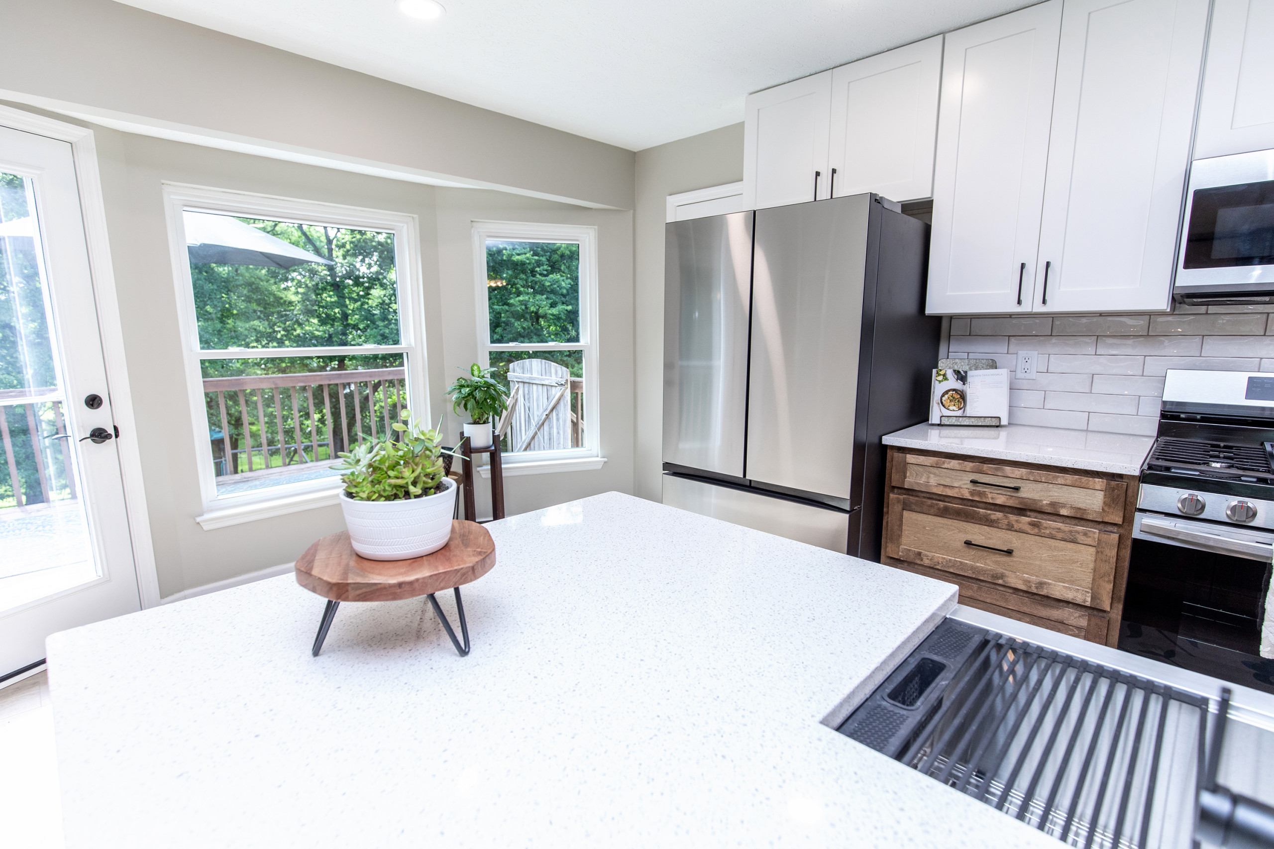 "Open Horizons" Kitchen and dining remodel