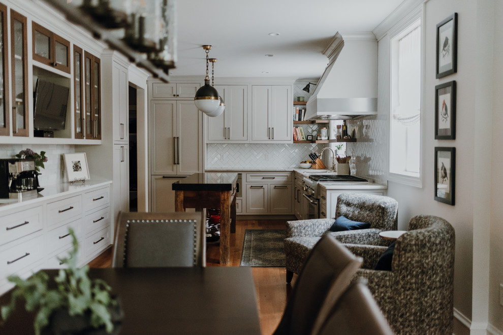 Example of a transitional kitchen design in Cleveland