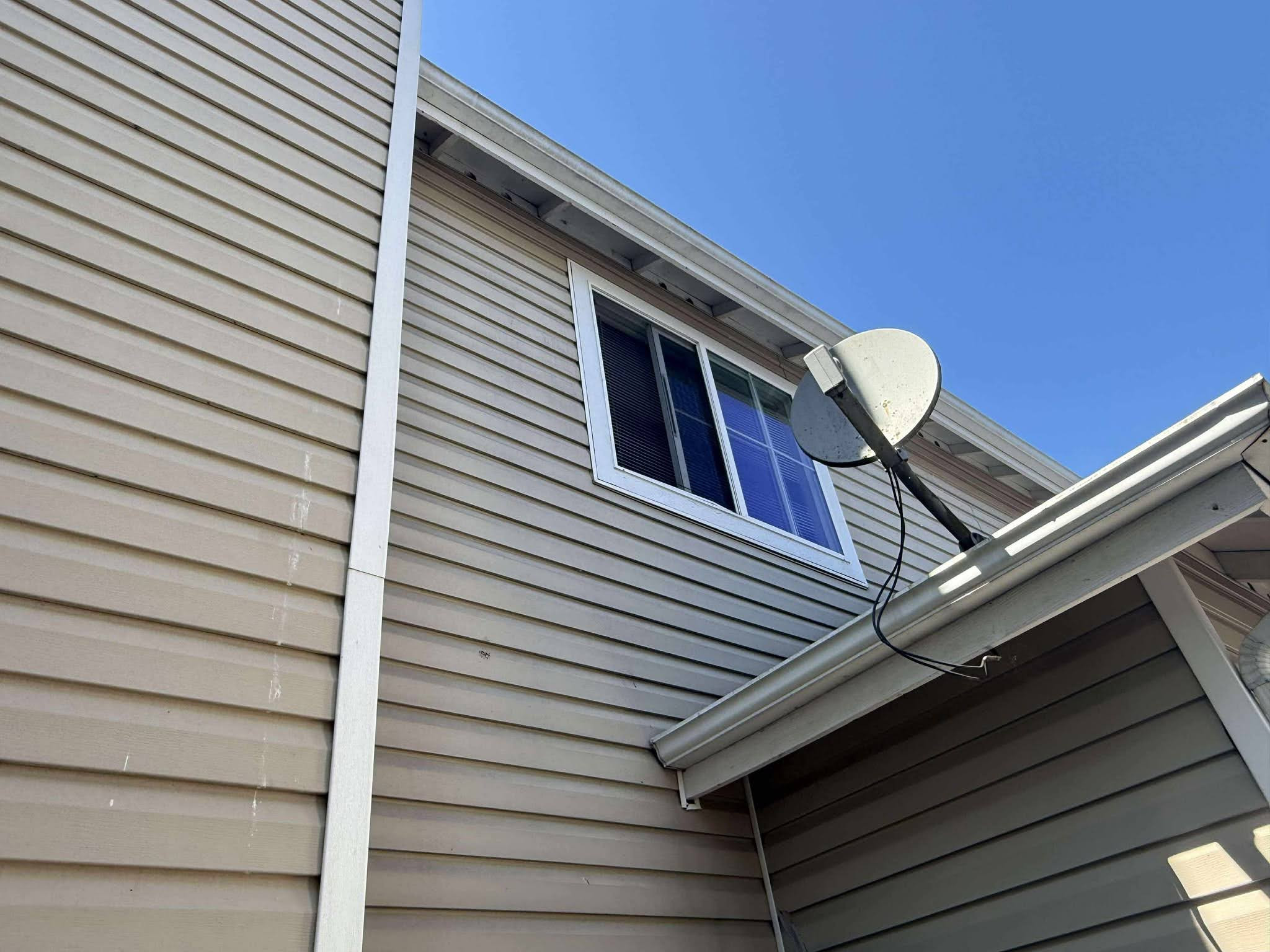 Exterior Wood Repairs & Repaint