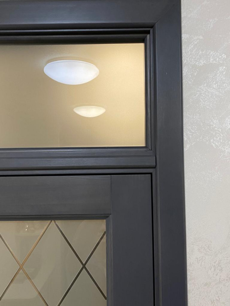 Двери из массива (фото работ с нескольких объектов)