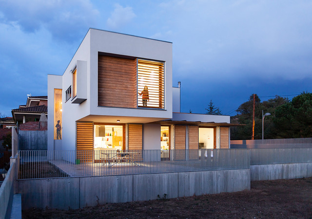 mIR House contemporary-fasad