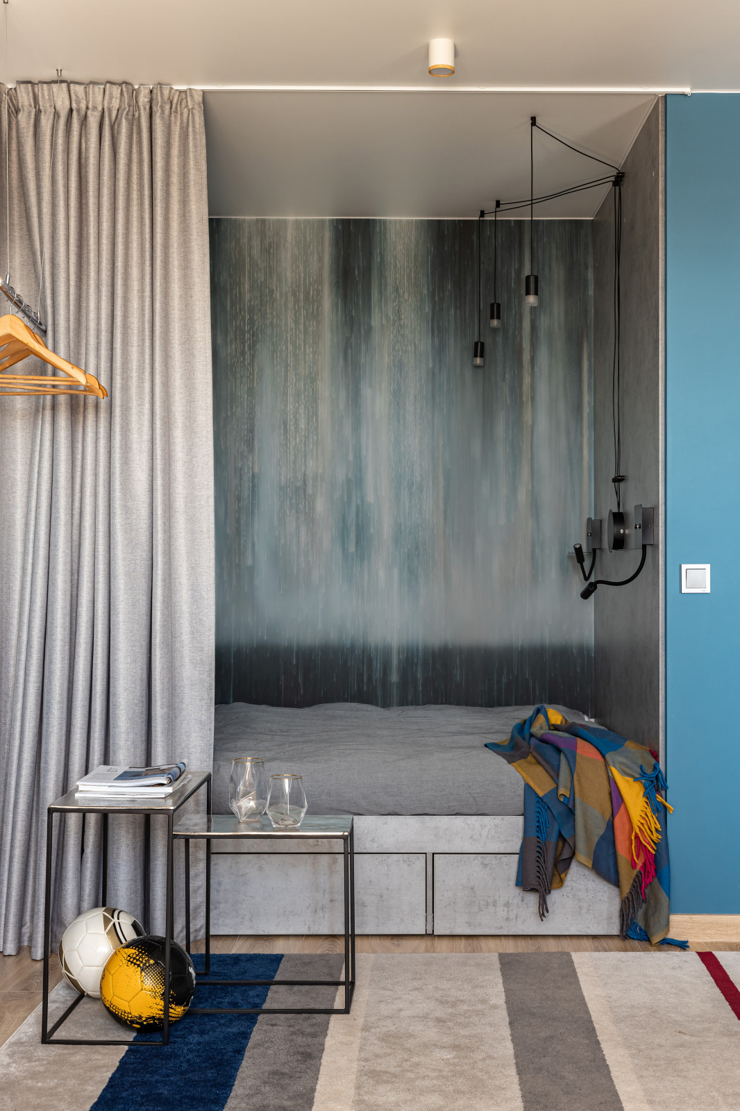 Квартира -студия  для молодого человека