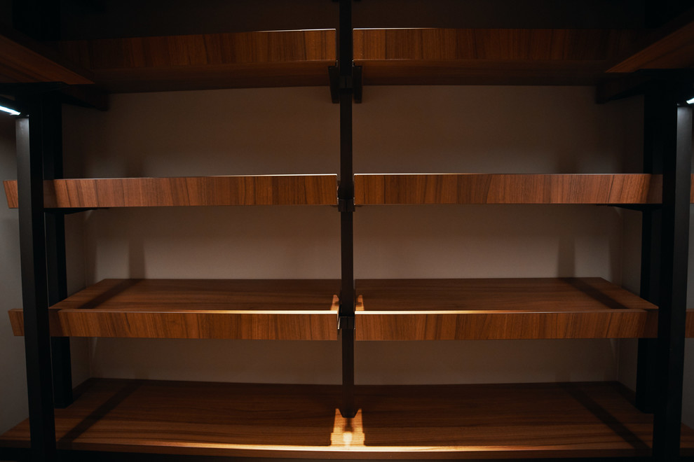 raumplus в интерьере квартиры на Минской, гардеробные UNO