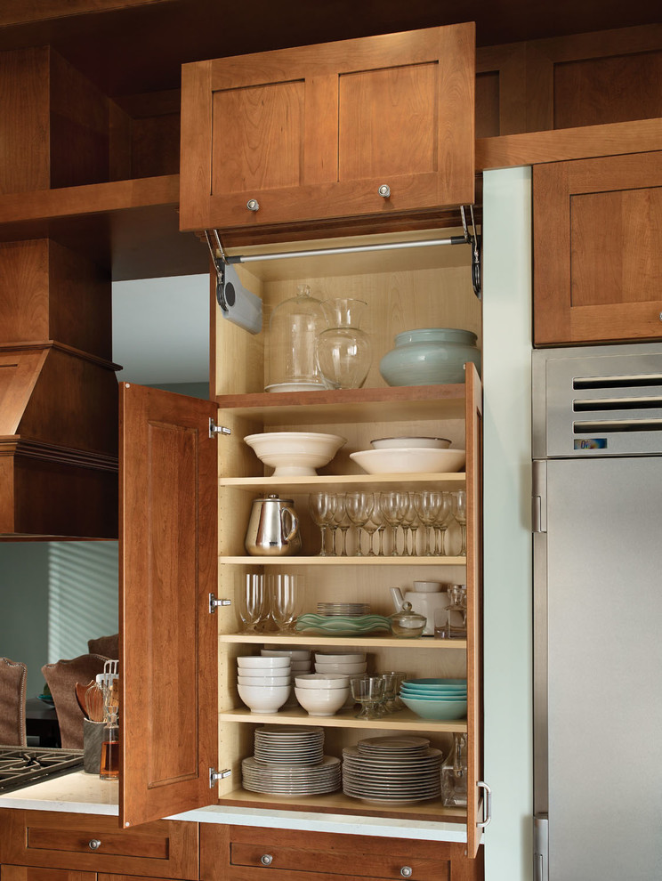 Kitchen - transitional kitchen idea