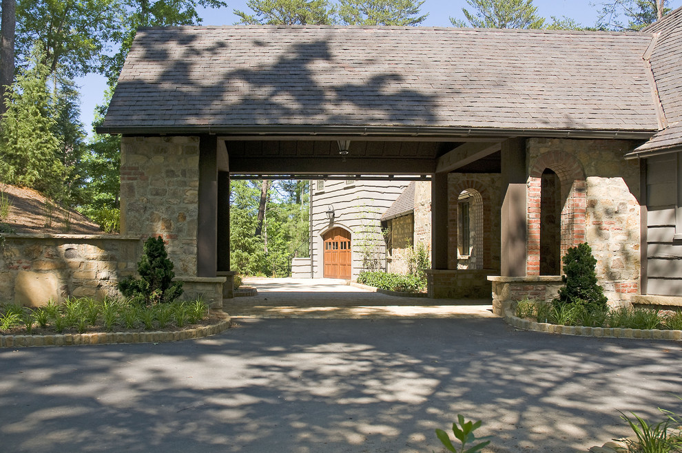 Traditional exterior in Atlanta with stone veneer.