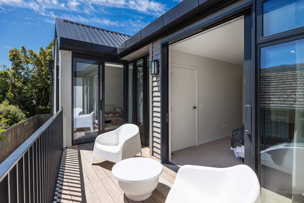 Upmarket Townhouse Development - Deck