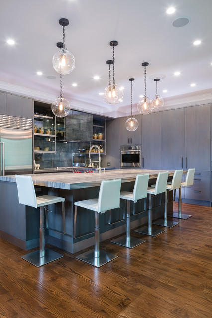 Transitional East Cobb Kitchen klassisch-modern-kueche