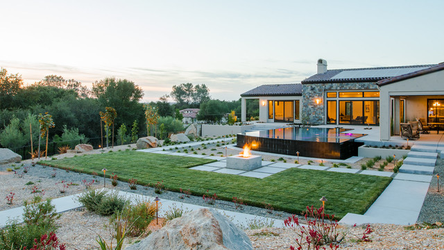 Three Sixty Poolside contemporain-piscine