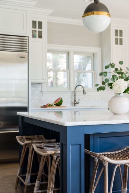 Hale Navy Dockside - Kitchen - Providence - by Topnotch Design Studio