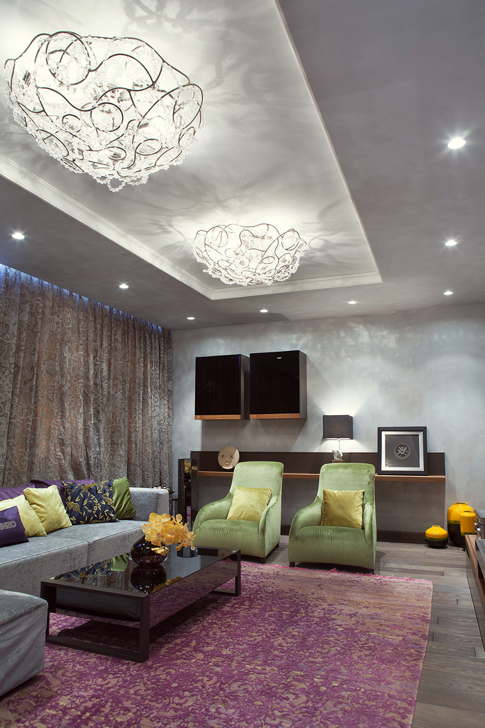 яркая гостиная