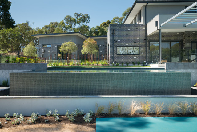 Infinity Lap Pool moderne-pool
