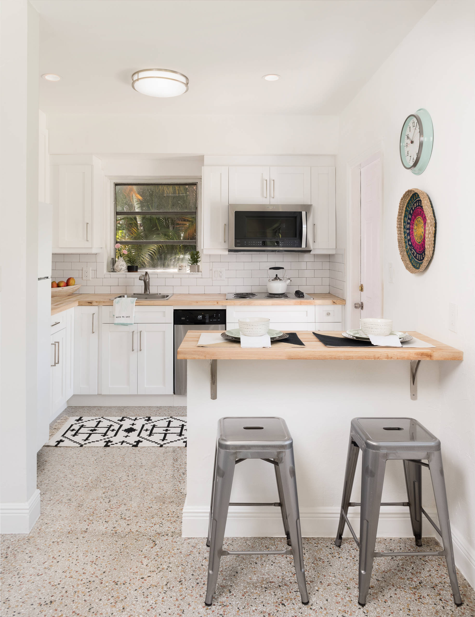 Space-Saving Ideas From a Compact Kitchen and Bath, image size:1972x2560