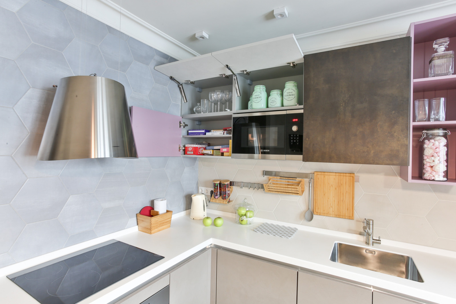 Лофт в розовом цвете. Модель Spark. Дизайнер Александра Задорожная.