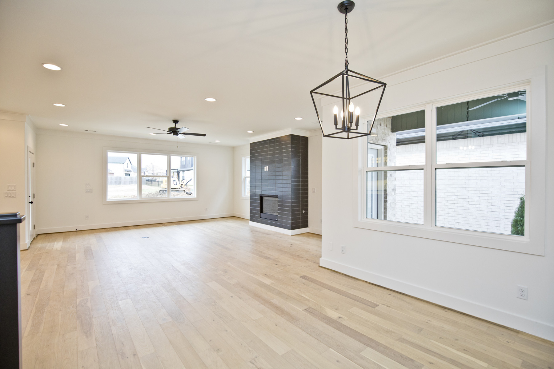 SV856_5218 S Brookmere St
