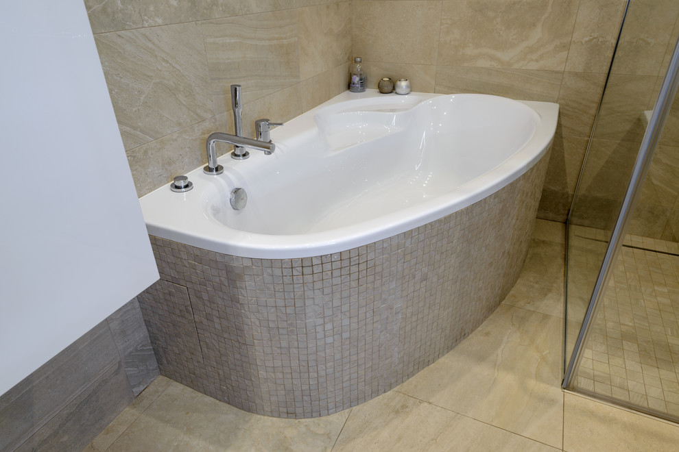 Игра черного и белого