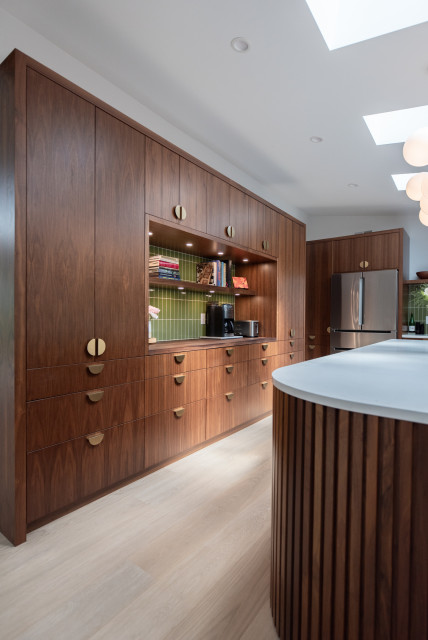 Devonshire MCM Renovation retro-koekken