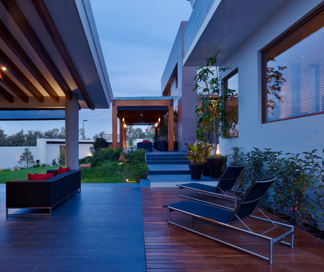 CASA BOSQUES contemporary-terrace