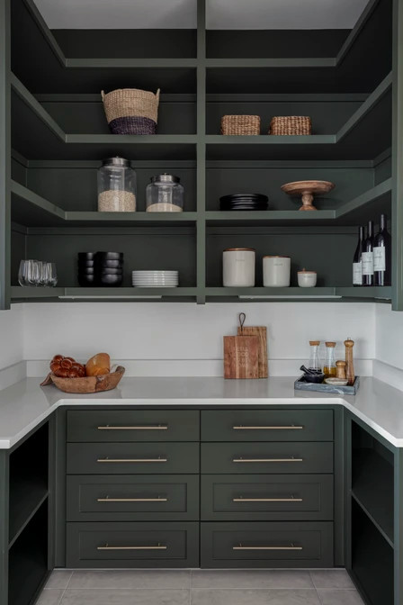 Example of a minimalist home design design in Austin