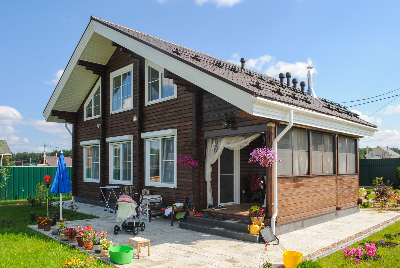 Дом в поселке "Изумрудная поляна"