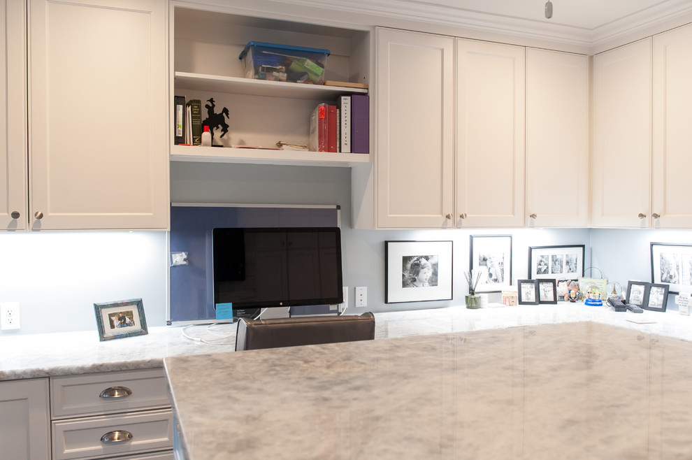 Transitional home office photo in Houston