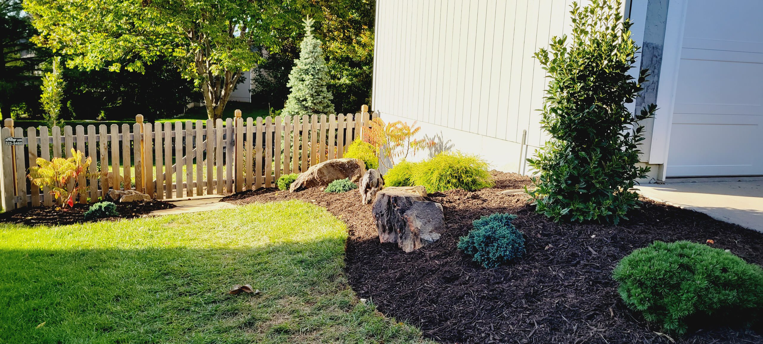 After Garage Side Yard Gate Entry