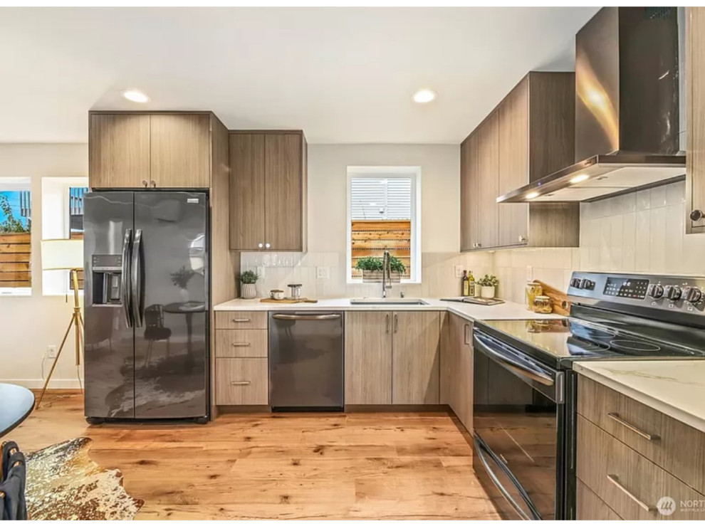 Beacon Hill 6 Unit Townhomes