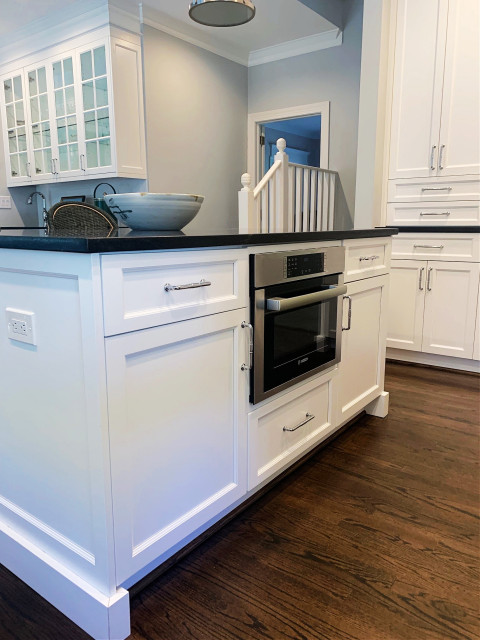 Foxcroft Kitchen & Mudroom transitional-kitchen