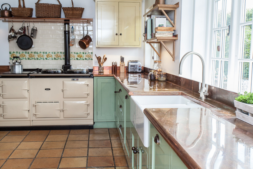 This is an example of a country kitchen in Hampshire.