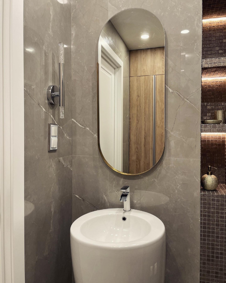 Design ideas for a mid-sized contemporary wet room bathroom in Moscow with flat-panel cabinets, medium wood cabinets, gray tile, porcelain tile, grey walls, porcelain floors, an integrated sink, grey floor, a hinged shower door, a single vanity and a freestanding vanity.