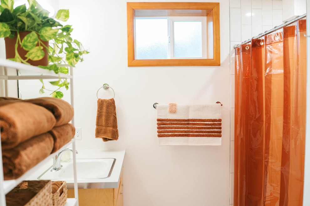 Reed College Area Basement Apartment