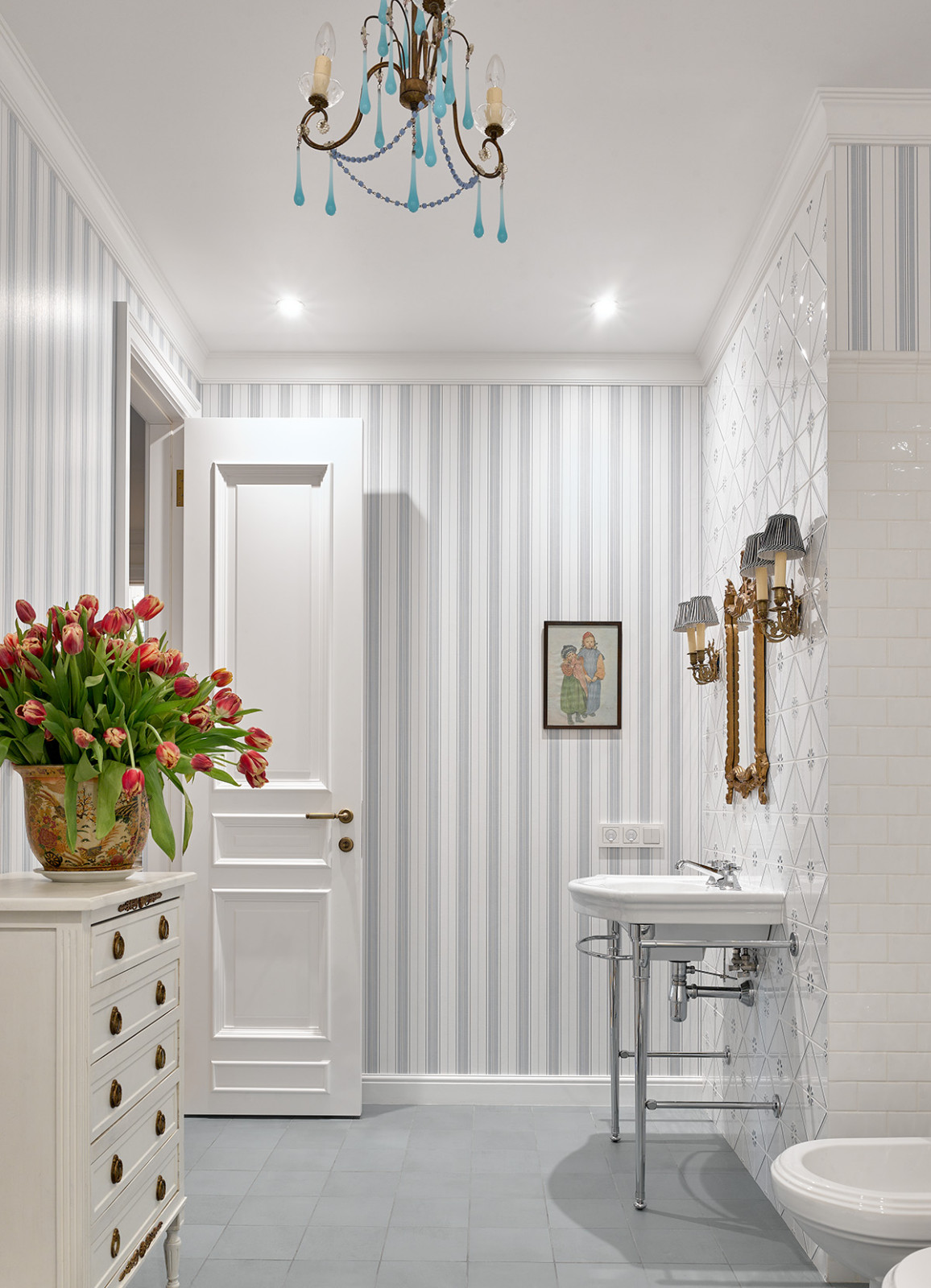 Квартира с китайской ширмой