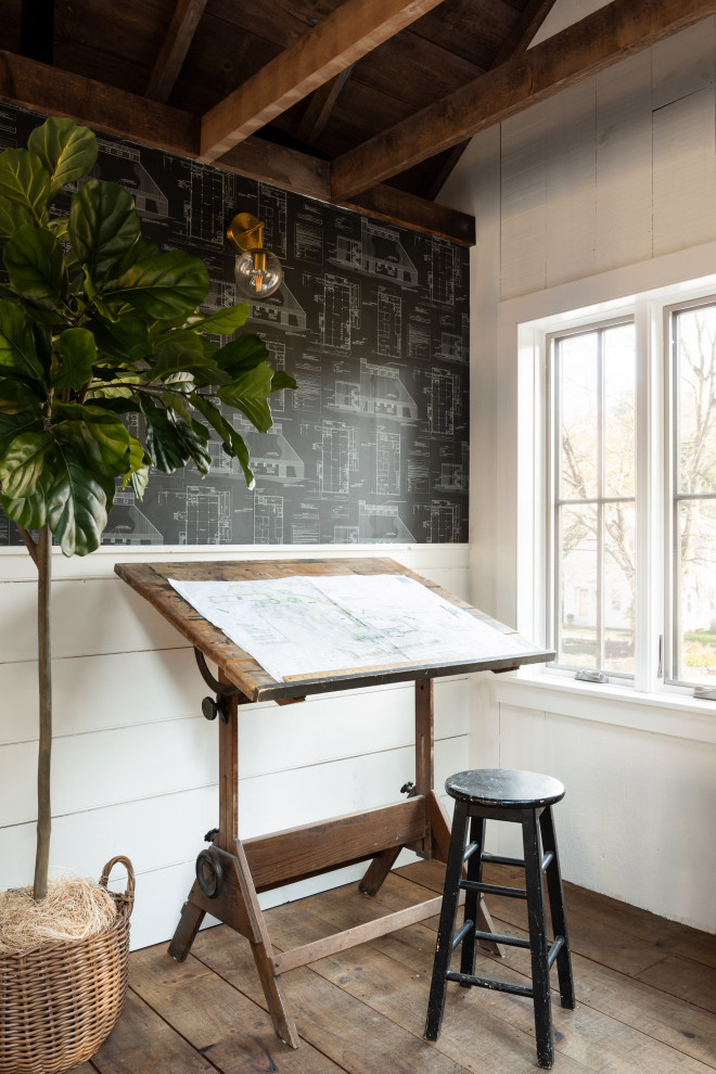 Country home office photo in Boston