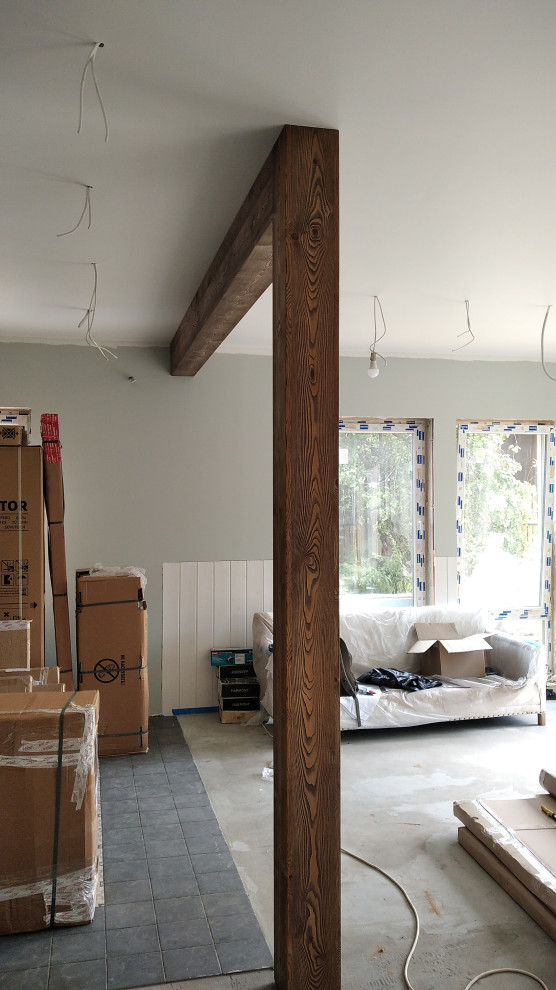 Брашированная лиственница в отделке дома