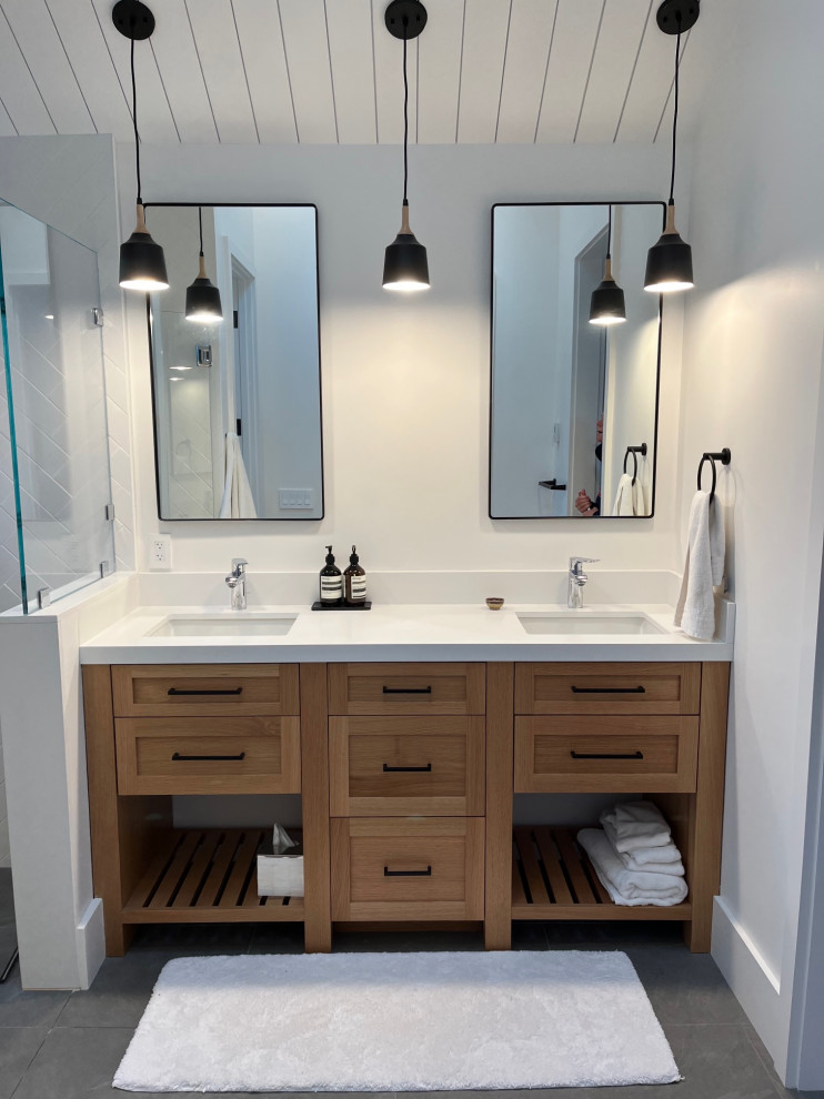 Shaker Paint and Rift White Oak Full Overlay